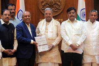 Karnataka Cabinet approves internal quota, slicing SC reservation into 3  categories - The Hindu