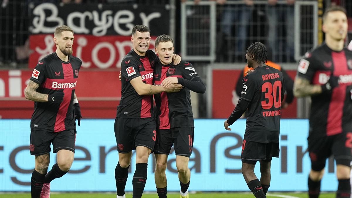 Leverkusen bat le record allemand du Bayern avec 33 matchs sans défaite et porte son avance en Bundesliga à 11 points