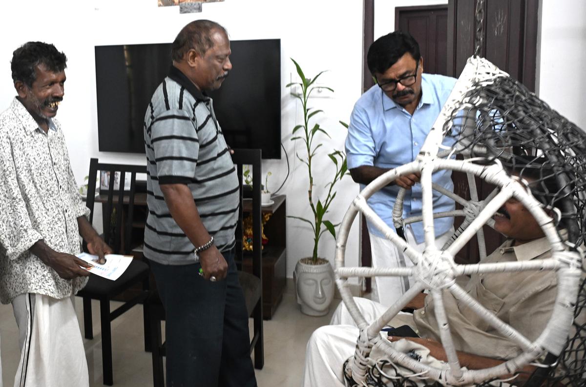 NDA Ernakulam Assembly constituency candidate P.R. Sivasankar campaigns in the constituency.