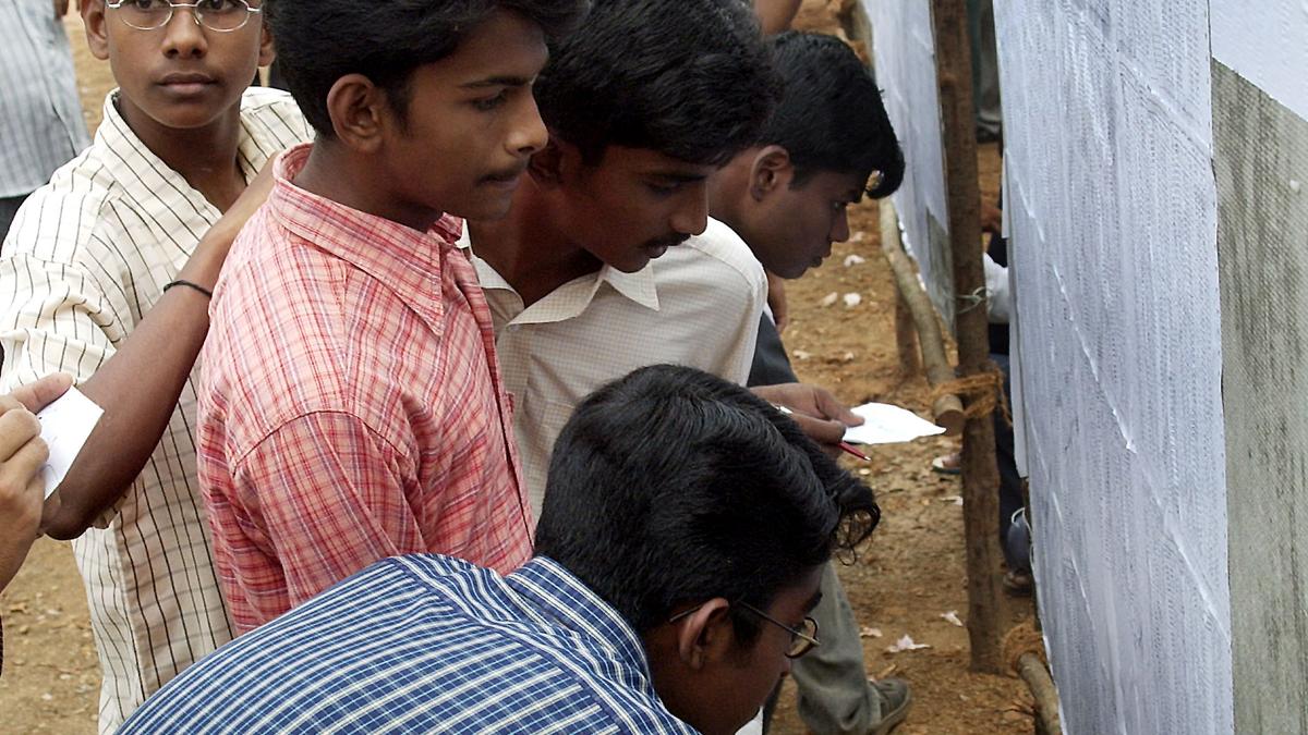 How entrance examinations for professional courses made an entry into Tamil Nadu