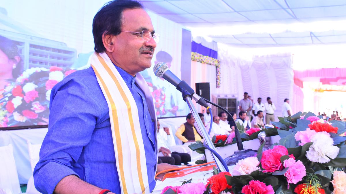 6.50 lakh people have benefited under Central-State government projects in Yadgir district, says Khuba