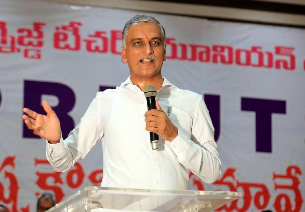 Rail connectivity to Siddipet in March: Health Minister Harish