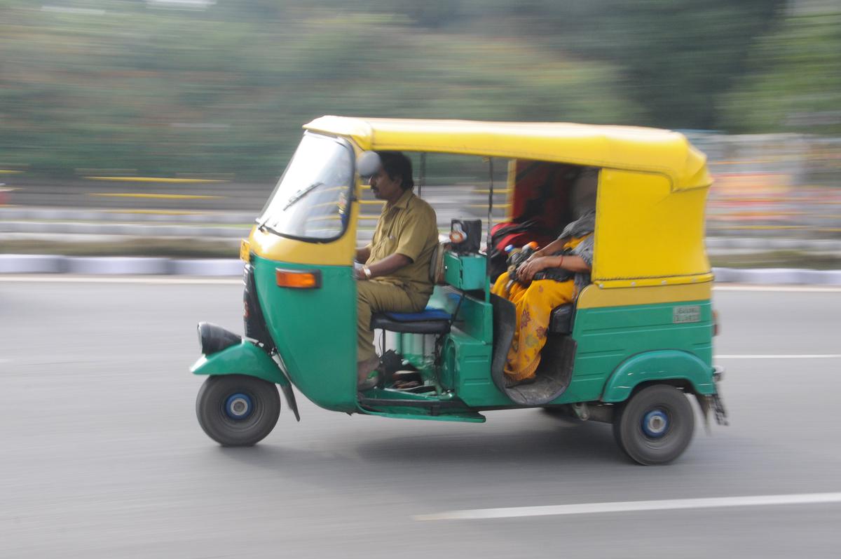 HC asks Karnataka govt. to hold one more round of talks with taxi aggregators to resolve issues on autorickshaw services