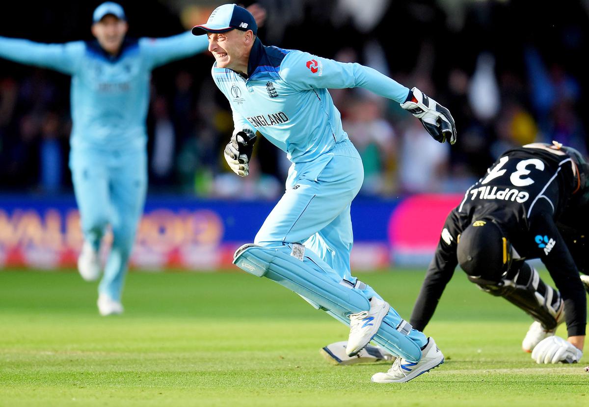 Buttler running out Guptill to give England a fantastic win in the 2019 World Cup