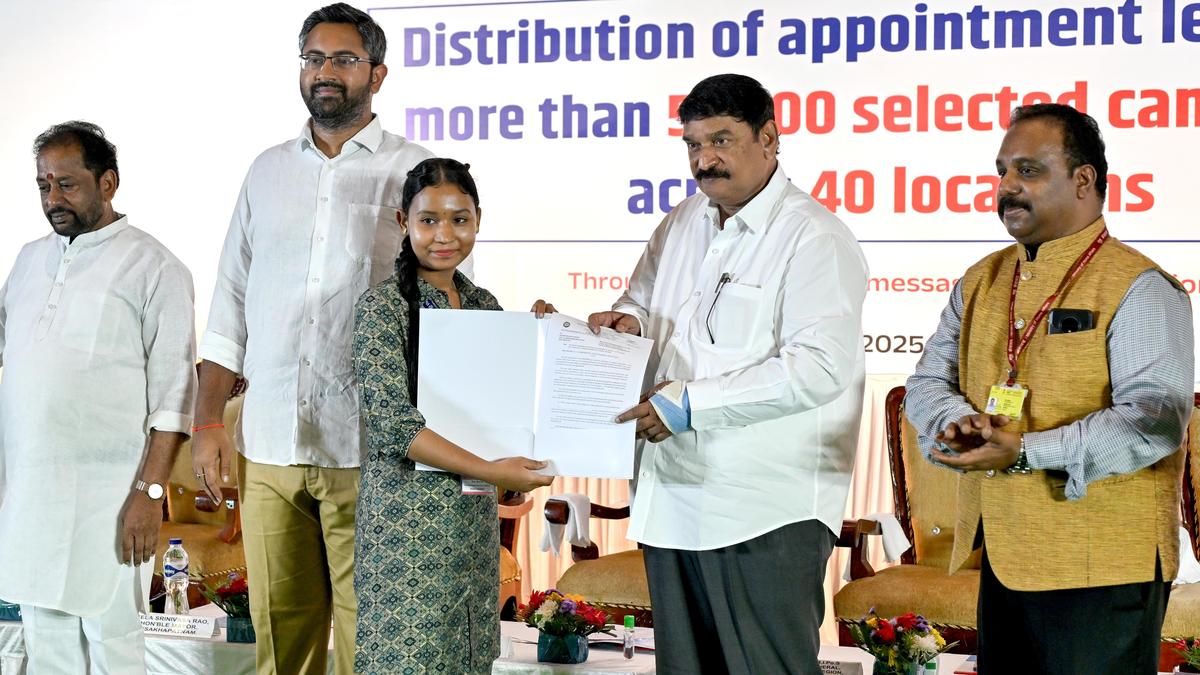 Rozgar Mela: 25 candidates receive appointment letters in Visakhapatnam