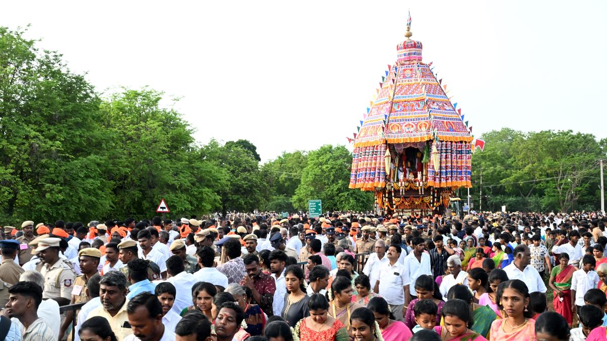 Madras High Court orders inquiry into dispute over taking Perambalur village temple car to streets with Scheduled Caste residents