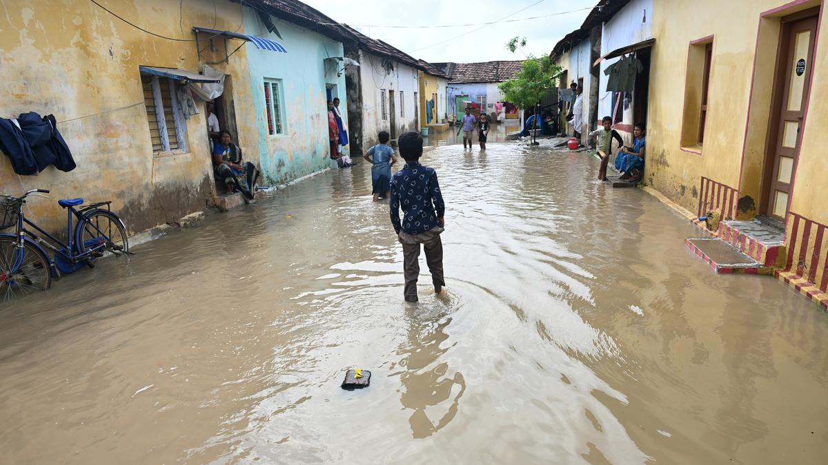 Heavy downpour throws normal life out of gear