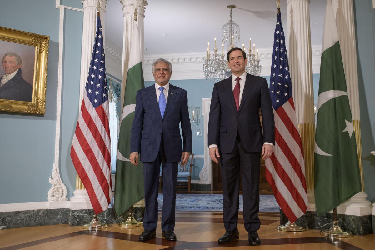 Pakistan Wins Trade Relief While India Faces Trump’s Tariff Hammer