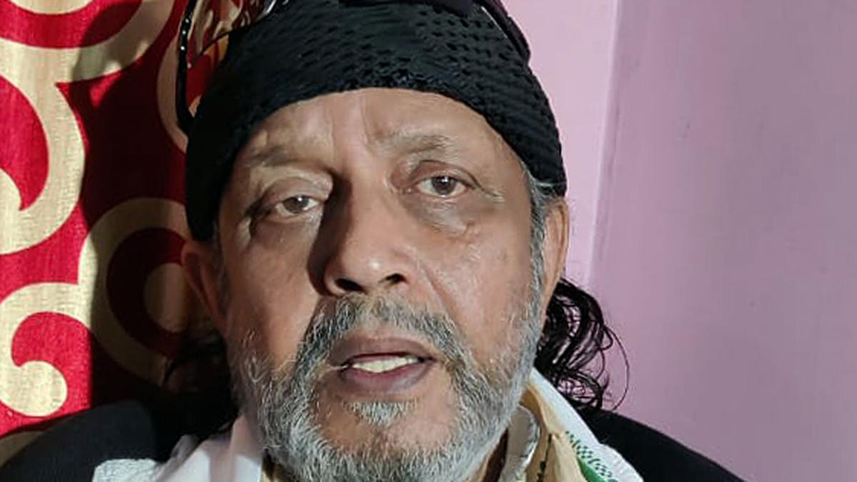 Mithun Chakraborty Slams Trinamool Over Party's Poribortan Slogan