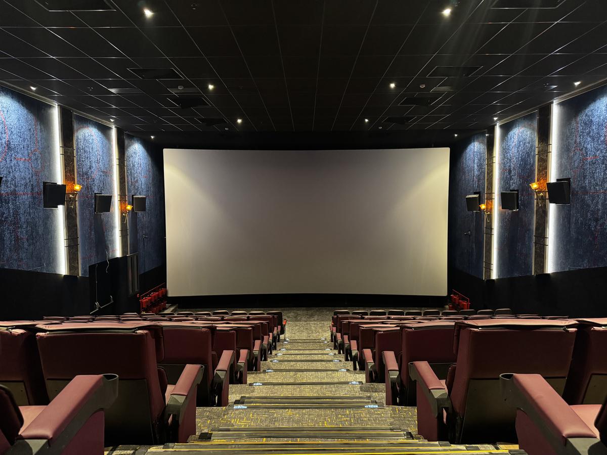 The seating rows are generously spaced to make room for comfort The seating rows are generously spaced to make room for comfort