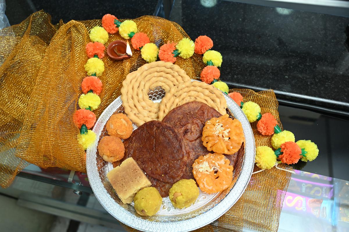 Deepavali Bakshanam