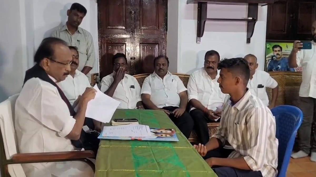 Vaiko selects cadre for padayatra; Reaffirms commitment to DMK alliance