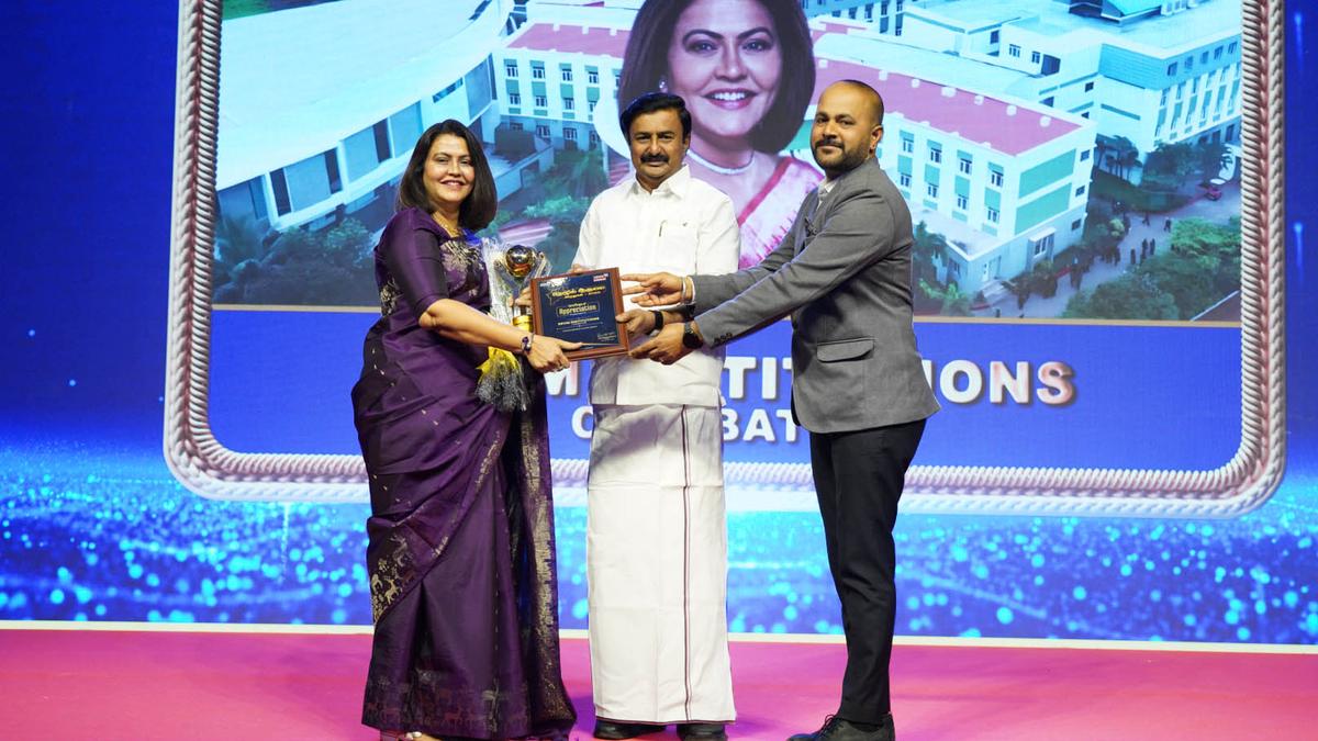 SSVM Institutions honoured with ‘Transforming Young Minds’ Award - The ...