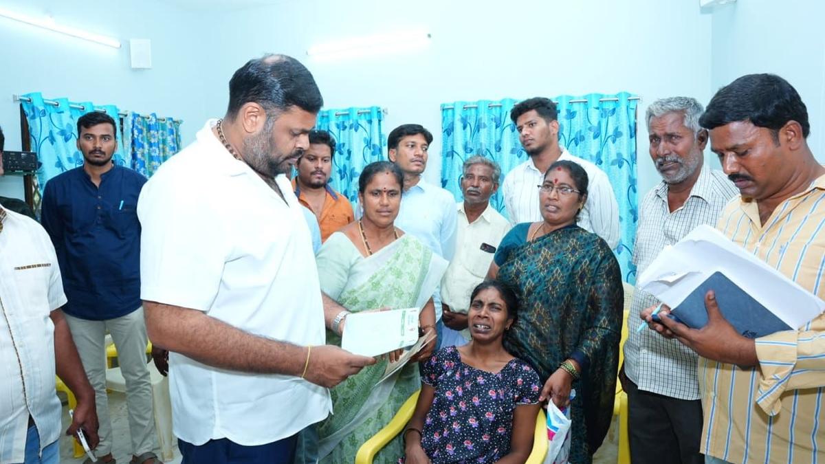 MLA assures quick solution to Srikalahasti land issue