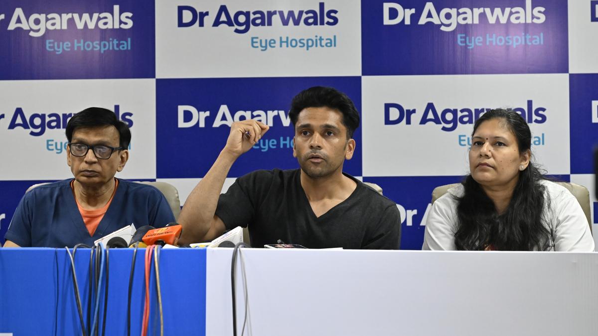 Rare surgery performed on patient who injured cornea playing Badminton