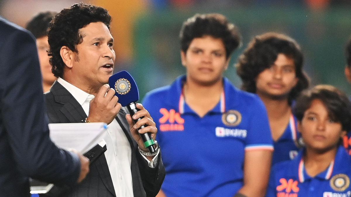 Sachin Tendulkar felicitates women's U19 World Cup-winning cricket team