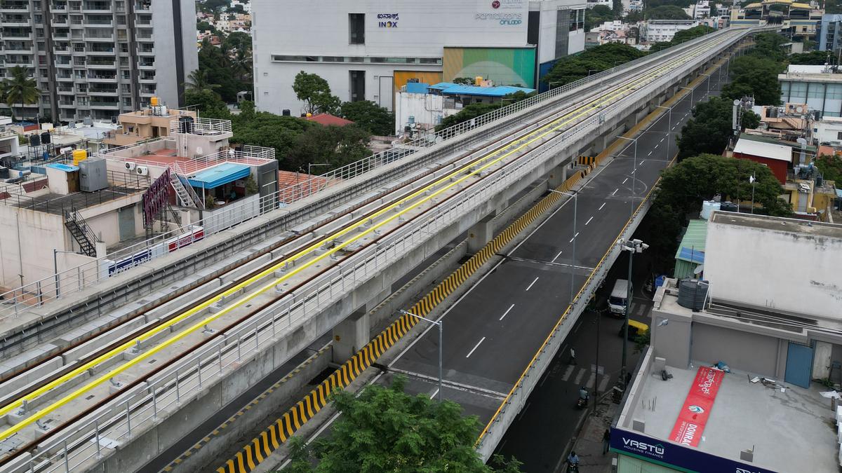 Open double-decker flyover or we will, warns AAP