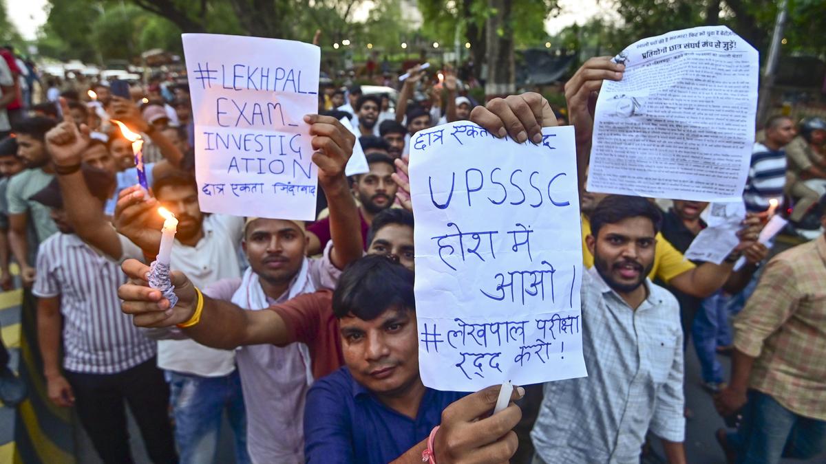 Recruitment exam candidates accuse Uttar Pradesh govt of suppressing drive for transparency