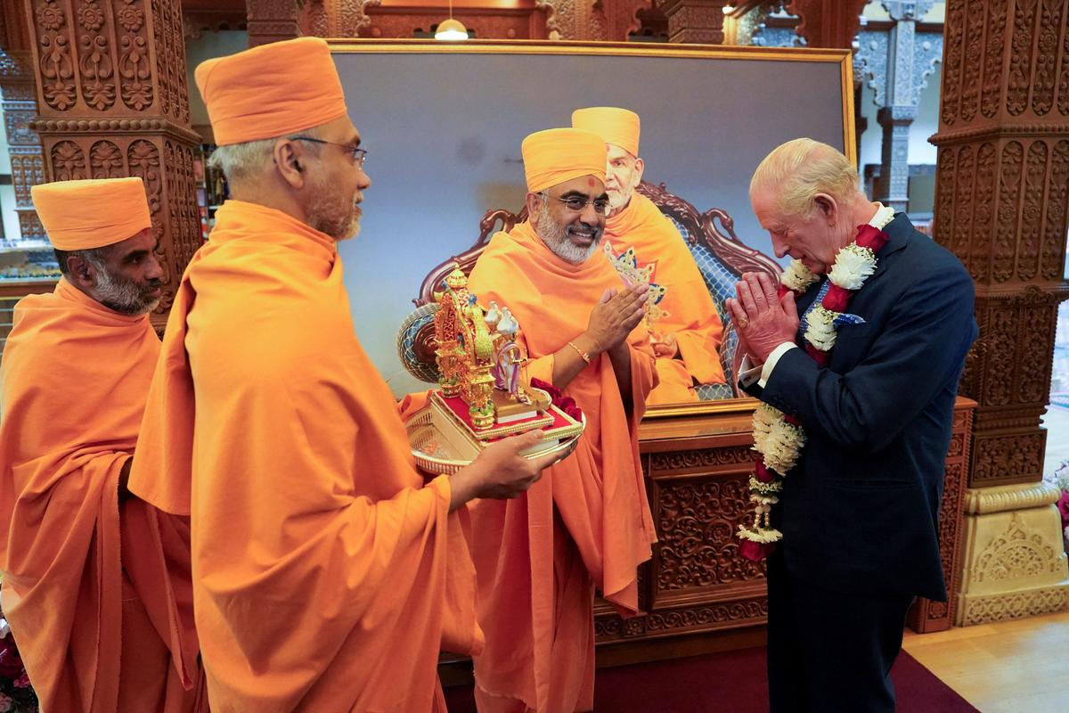 Britain's King Charles III visits BAPS Shri Swaminarayan Mandir (known as the 'Neasden Temple') in Neasden, London, Britain October 29, 2025. Arthur Edwards/Pool via REUTERS