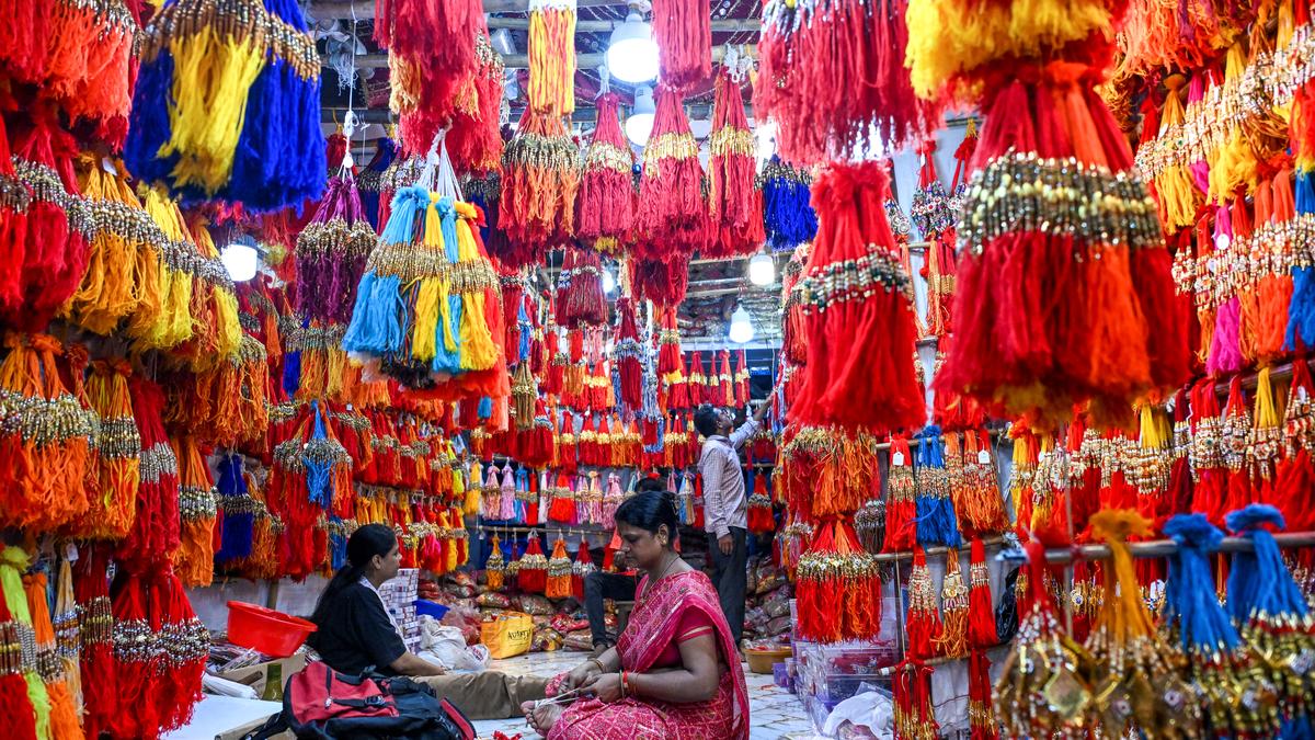 In pictures: The Rakhi bond in India