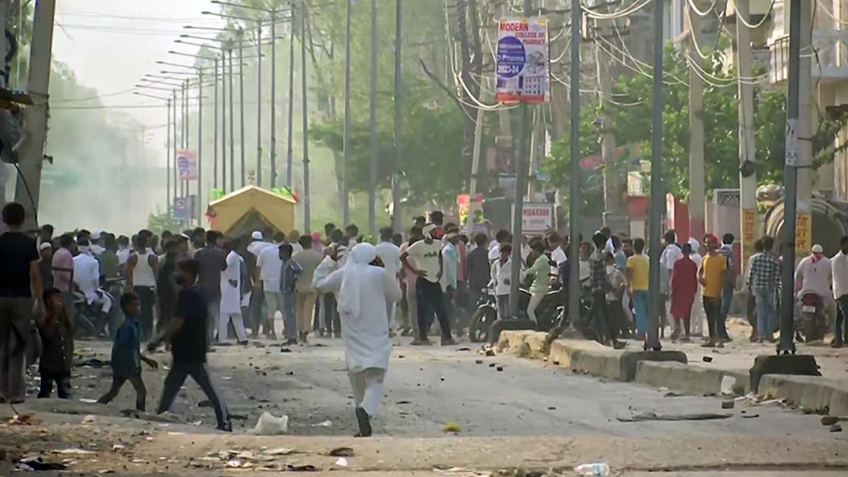 Stones hurled, cars set ablaze during religious procession in Haryana's Nuh