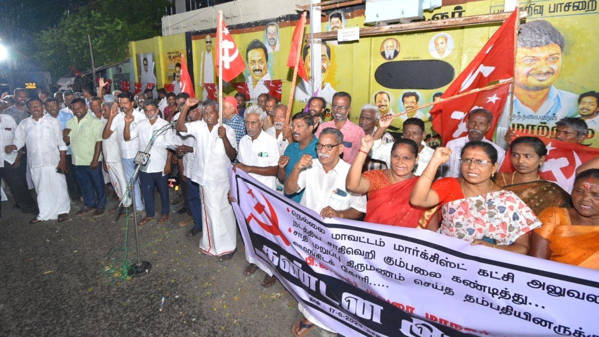 CPI(M) cadre condemn attack on party office in Tirunelveli