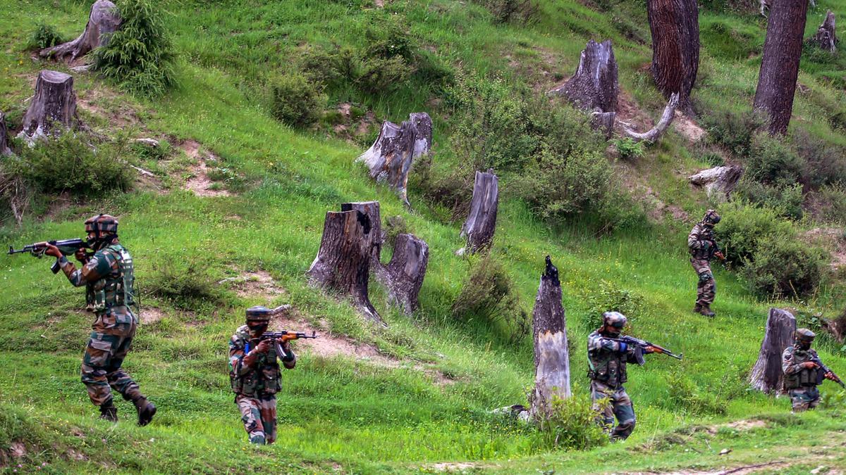 Infiltration bid foiled; quadcopter flow in from Pakistan side: Army