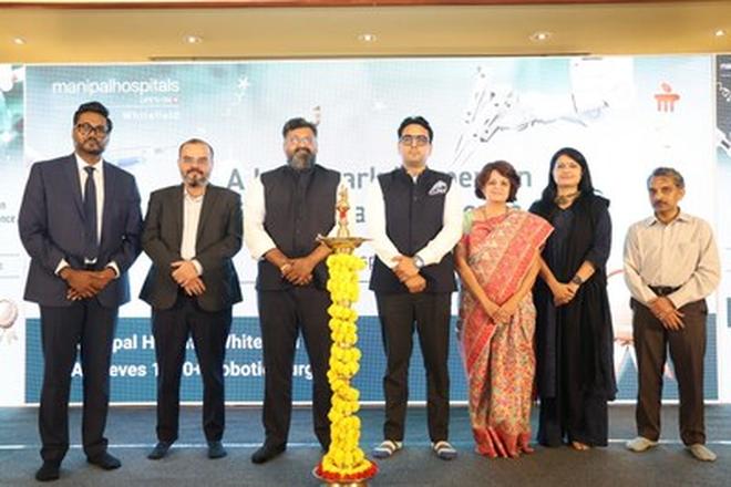 Team Manipal Hospital Whitefield marks a significant milestone in advanced robotic surgical care, showcasing innovation, clinical expertise, and collaborative excellence in transforming patient outcomes across specialties. Team Manipal Hospital Whitefield marks a significant milestone in advanced robotic surgical care, showcasing innovation, clinical expertise, and collaborative excellence in transforming patient outcomes across specialties.