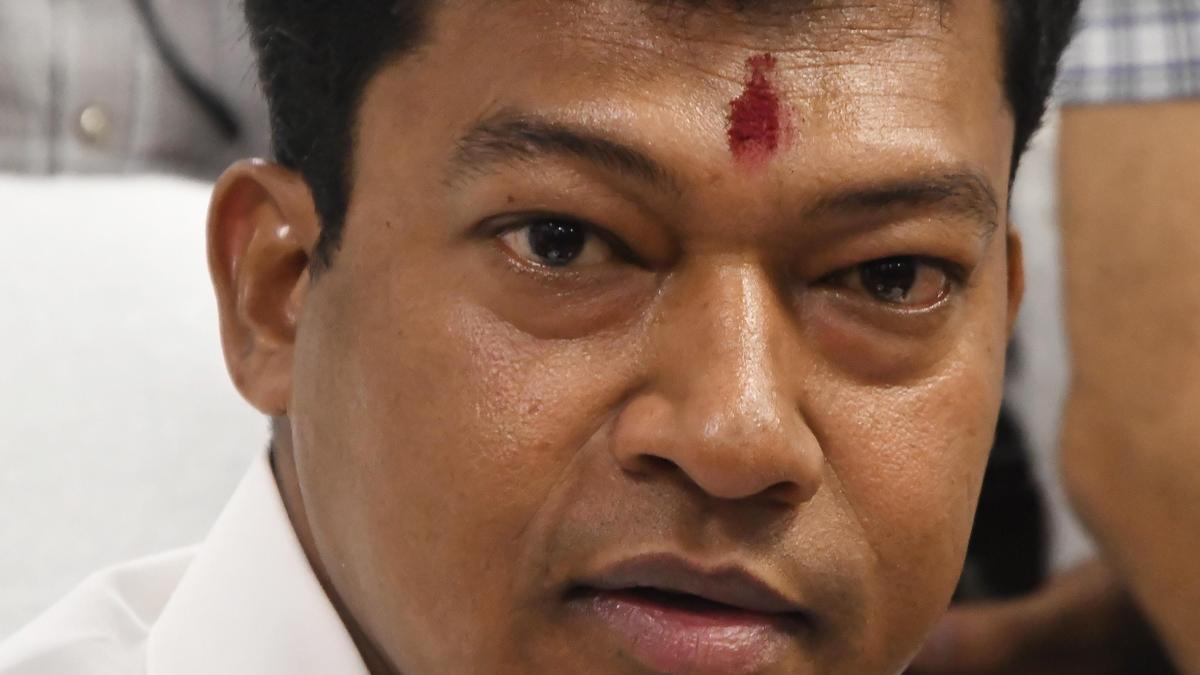 YSRCP accuses A.P. govt. of privatising Juvvaladinne fishing harbour