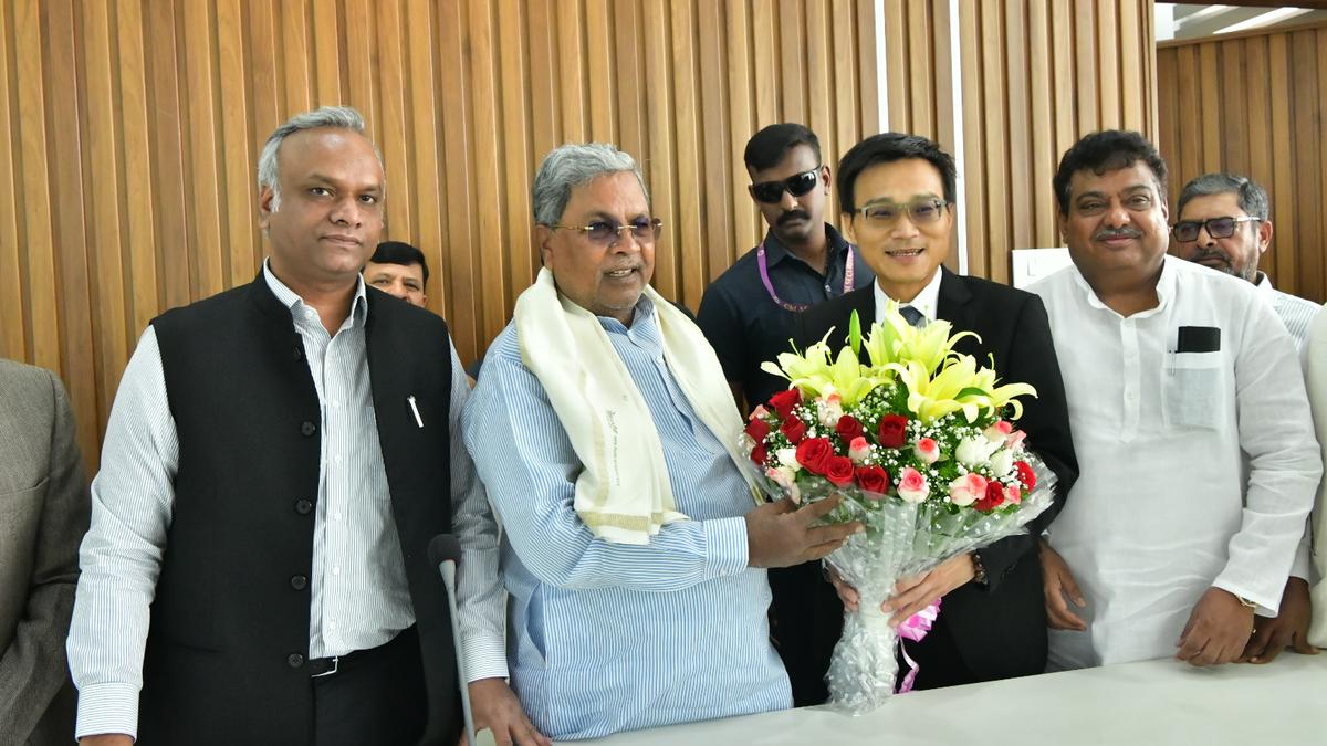 Karnataka CM promises support for Foxconn’s expansion plans