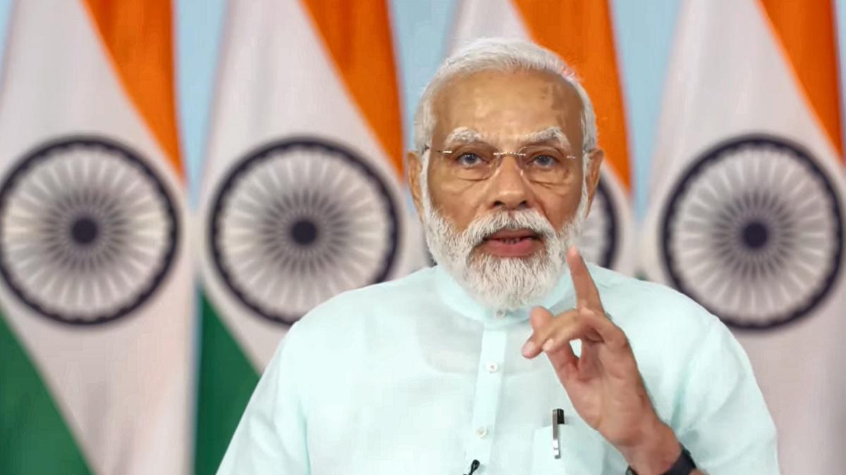 Those ridiculing Mudra scheme have no understanding of common man's capabilities: PM Modi