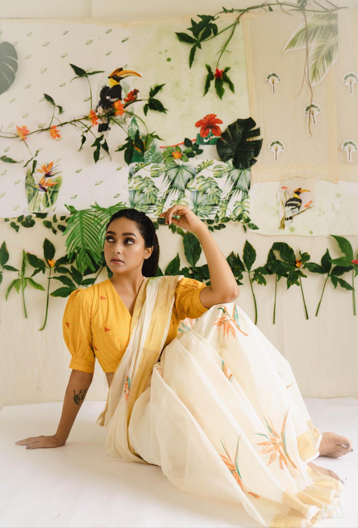  Blossoms painted on Kerala cotton saris is the USP of Nivethitha Sanjay’s brand Turmerik 