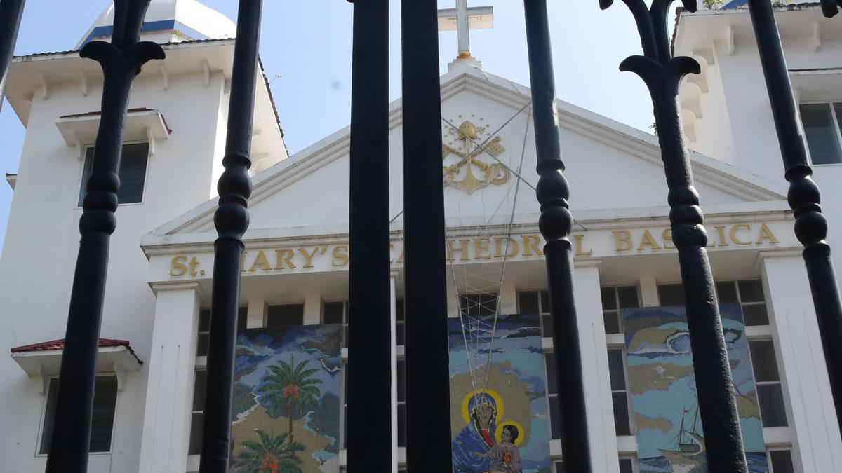 Syro-Malabar Church liturgy issue | Parishes abandon Sunday mass fearing disruption