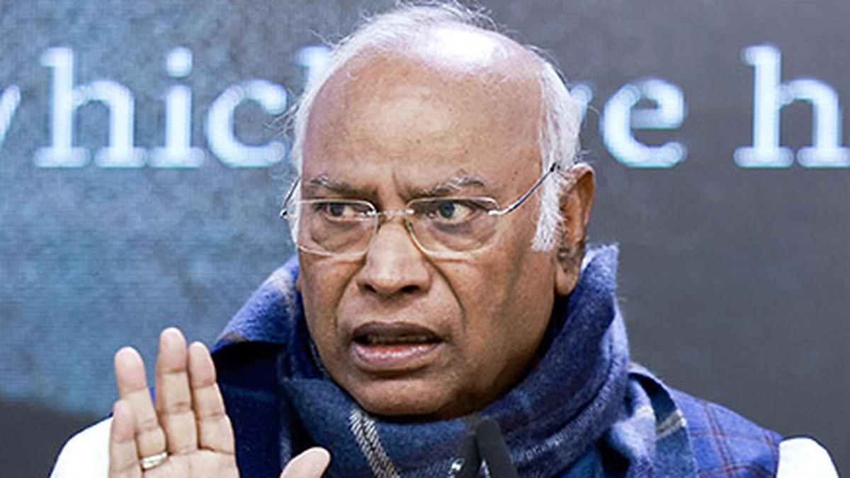 Kharge condemns RSS chief Bhagwat’s ‘true independence’ remark