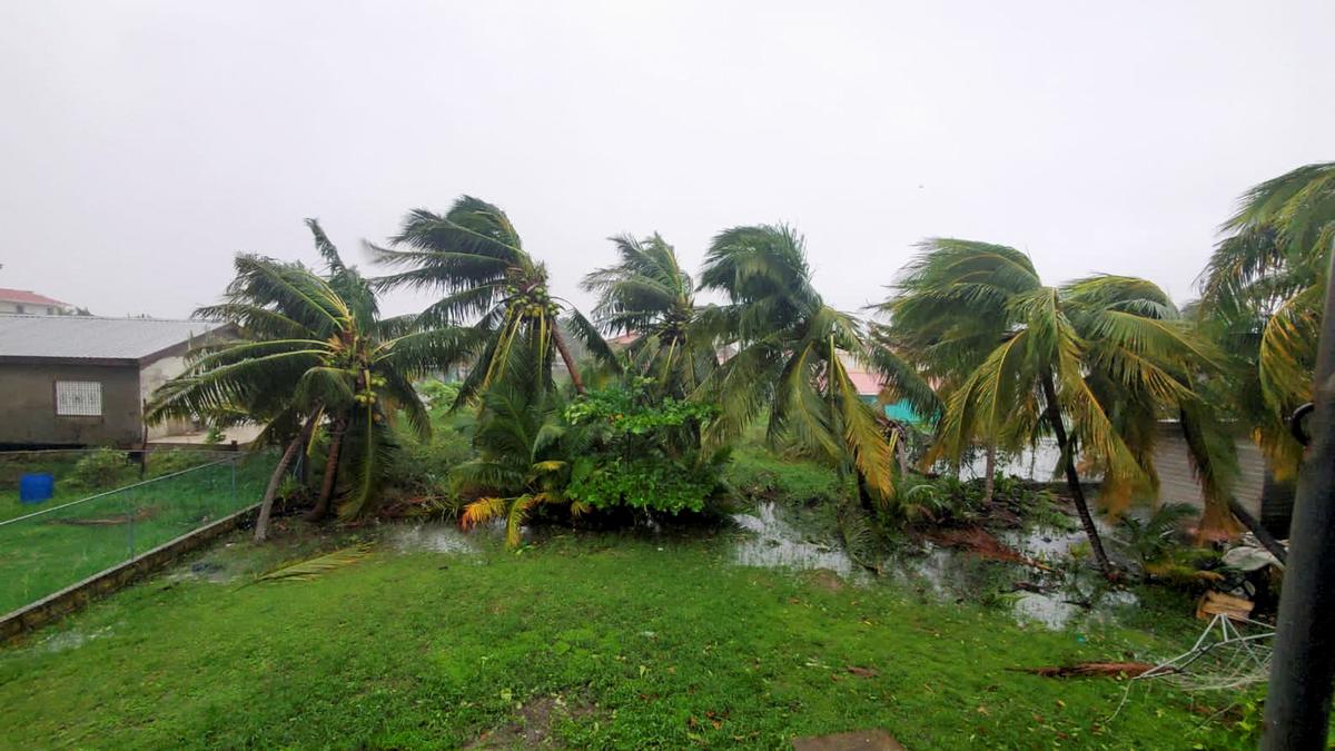 Hurricane Lisa Makes Landfall In Belize In Central America - The Hindu