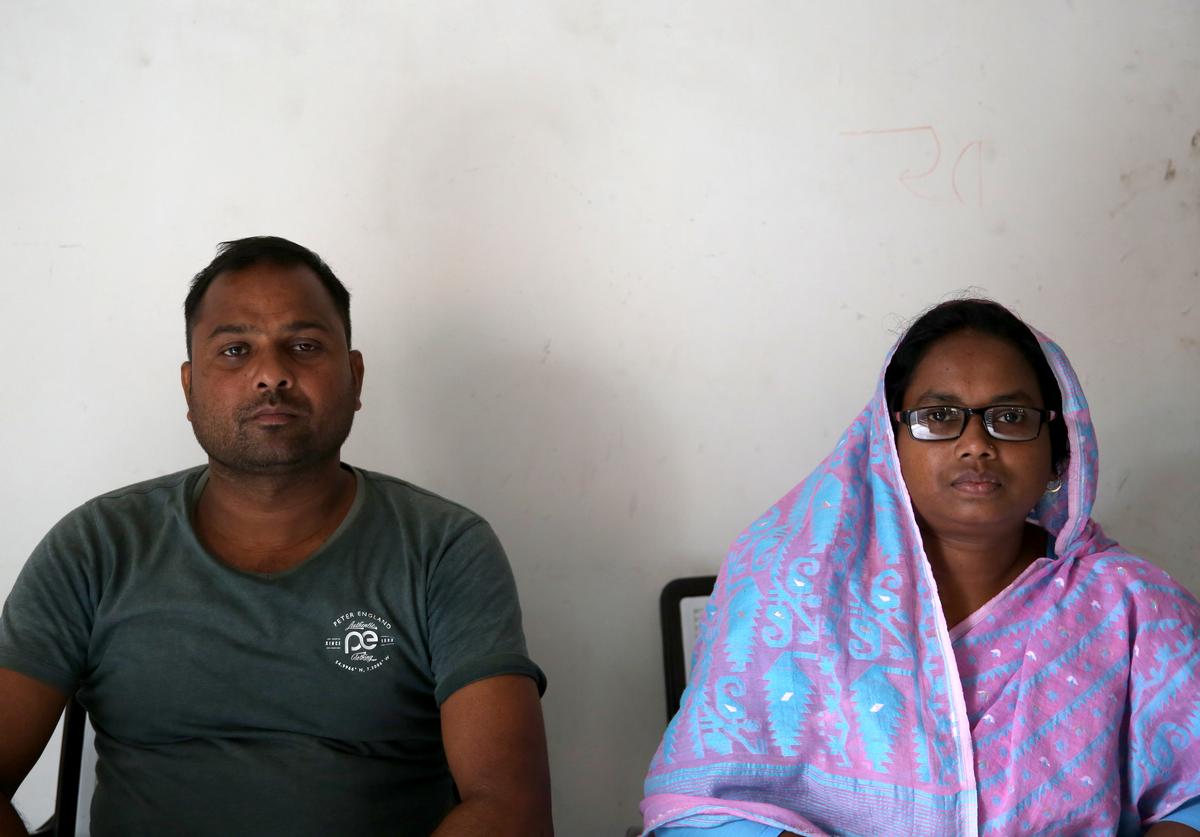 Elijence Handsa with her husband Jaimul Ansari.