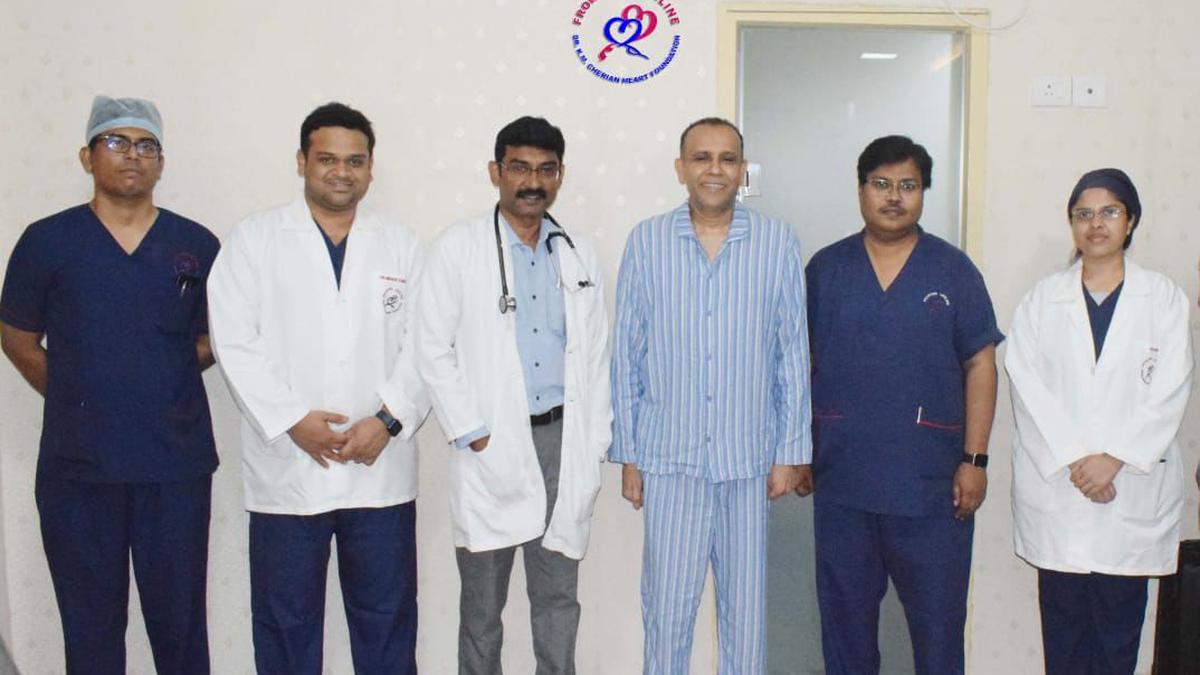 Saudi national undergoes rare keyhole heart surgery at city hospital ...