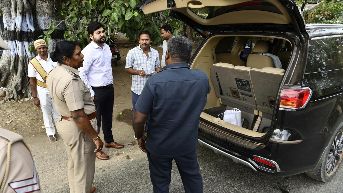 Political parties, candidates instructed not to stick posters, indulge in wall writings in urban areas in Theni district