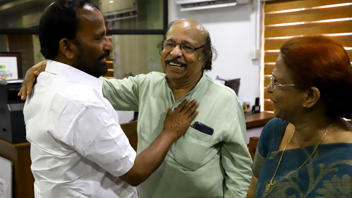 T. N. Prathapan rolls out 10 guarantees for Manalur, unveils local manifesto