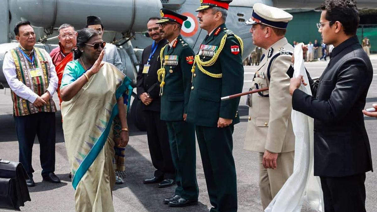 President Droupadi Murmu begins 3-day Sikkim tour; to visit India-China border