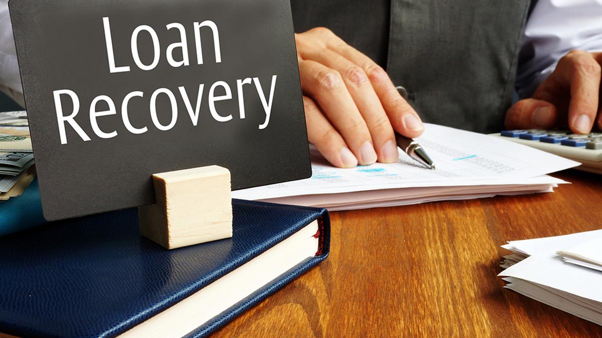 RBI asks banks to display info on borrowers linked to SARFAESI Act