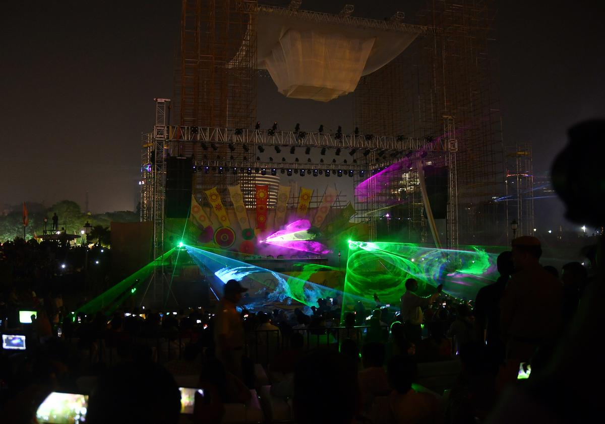 Cm Announces India S Biggest Shopping Festival The Hindu