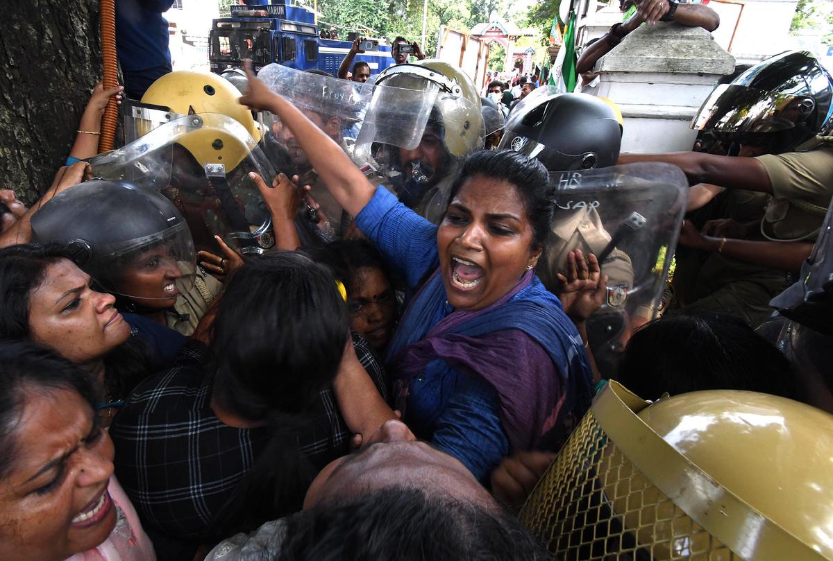 Mahila Congress activists booked for property damage during protest at Thiruvananthapuram Corporation office