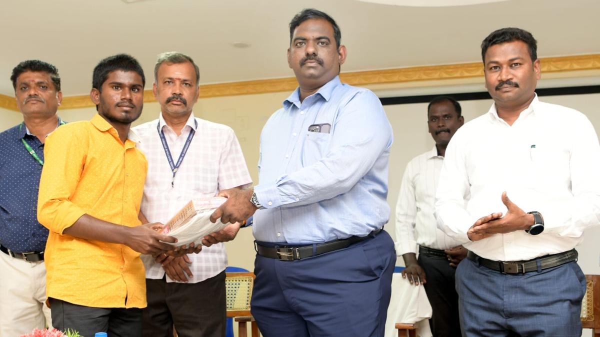 Over 18 government school students secure admissions in medicine colleges