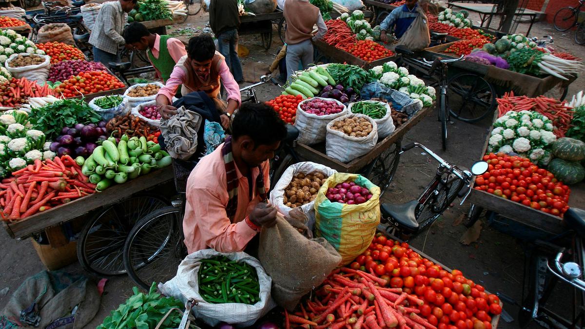 India’s wholesale prices remain in deflationary territory for the third successive month