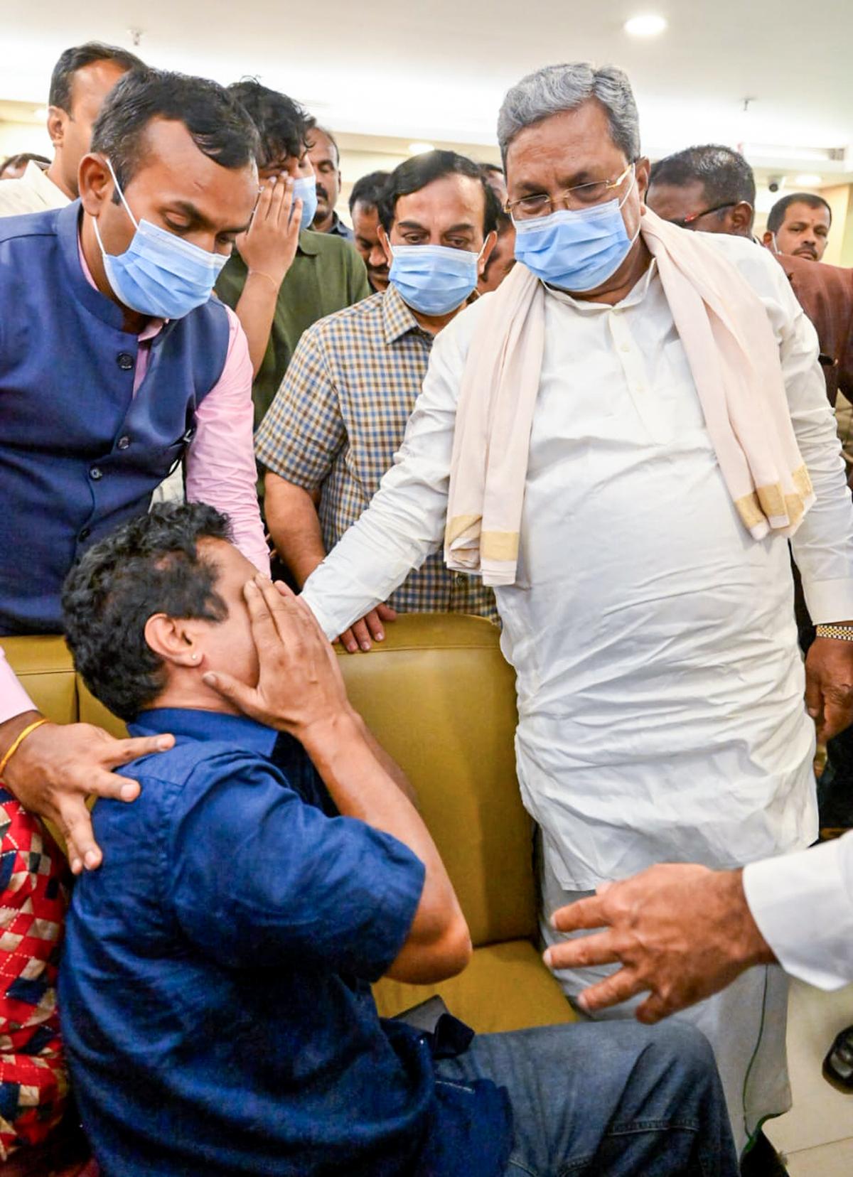 Watch: We did not expect a crowd of 3-4 lakh: Siddaramaiah on Bengaluru stampede