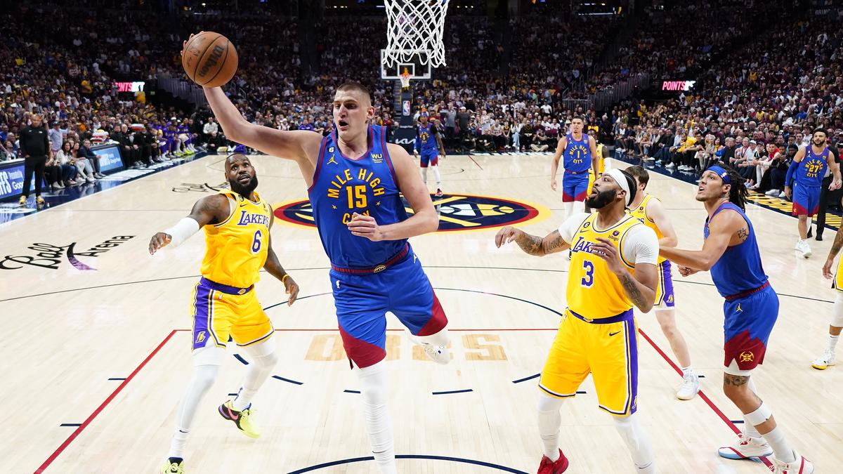 NBA | Nikola Jokic leads Nuggets past LeBron’s Lakers 132-126 in Game 1 of Western Conference Finals
