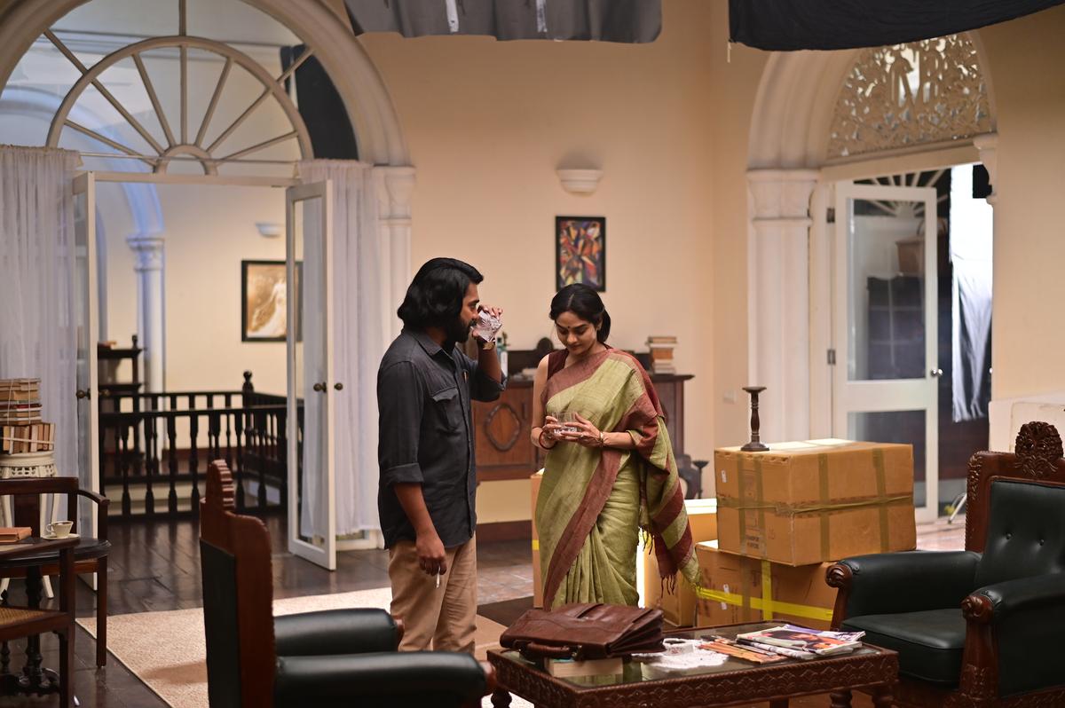 Asif Ali and Madhoo in ‘Vilpana’