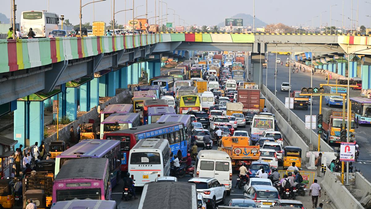 Tambaram, Perungalathur await Metro Rail to tide over congestion