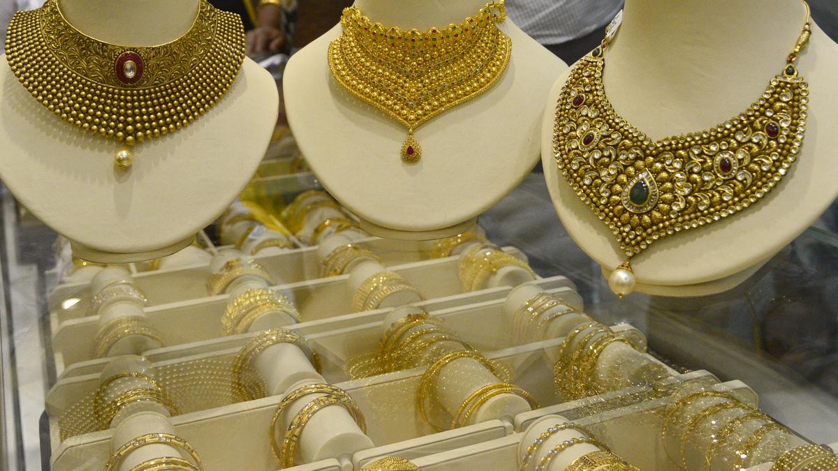 Police crack jewellery heist in 72 hours, arrest dacoits in Rajasthan after filmi chase